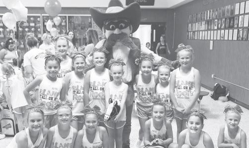 Greenwood had a very successful Mini Cheer Camp