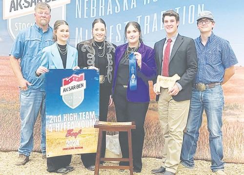 Livestock judging coach Brent Hoover
