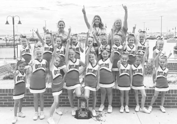 Greenwood Outlaw Flag and Freshman Cheer won their ASC Cheer Competitions