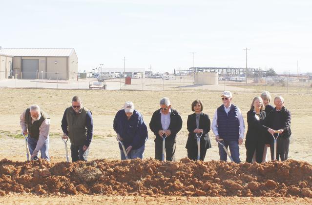 Martin County Hospital District board members, Hospital CEO, and FMH Foundation board members break ground on the new Medical Office Building to be located just east of the current hospital and clinic.