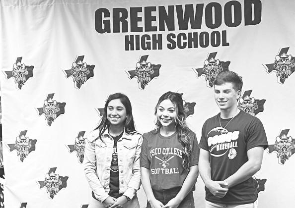 Jackie Ramirez, Addison Flores, and Rance Purser each signed a letter of intent today to play sports at their respective college or university. See story below.