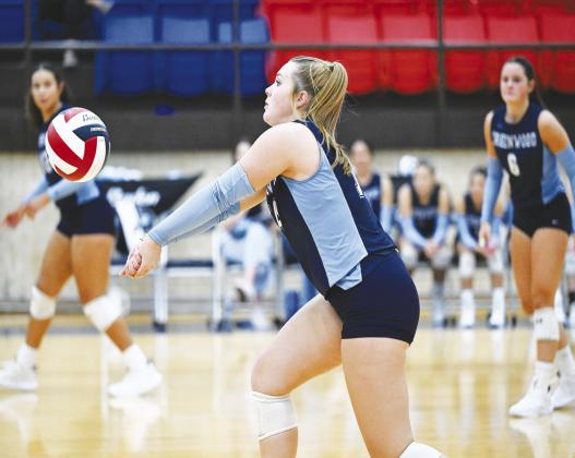 Tracy Richards executes a perfect digs during non-district action against Big Spring.