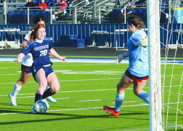 Rangerette soccer team completes perfect  district season, ready for playoffs