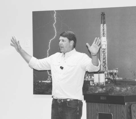 Rep. Arrington Hosts Roundtable Discussions in Dawson, Martin, and Andrews Counties