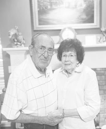 Local couple celebrates 70th anniversary
