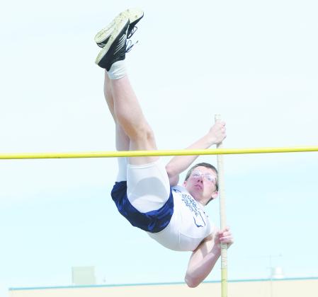 Greenwood Rangerettes shine at Comanche Relays