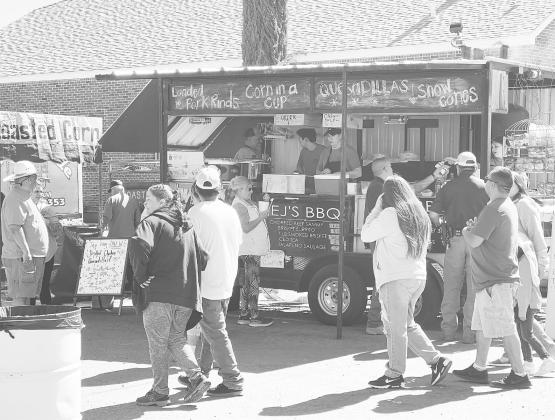 Saturday and Sunday had some spectacular weather and thousands of foodies made their way to Stanton to enjoy the different selections of fair food at Trade Days.