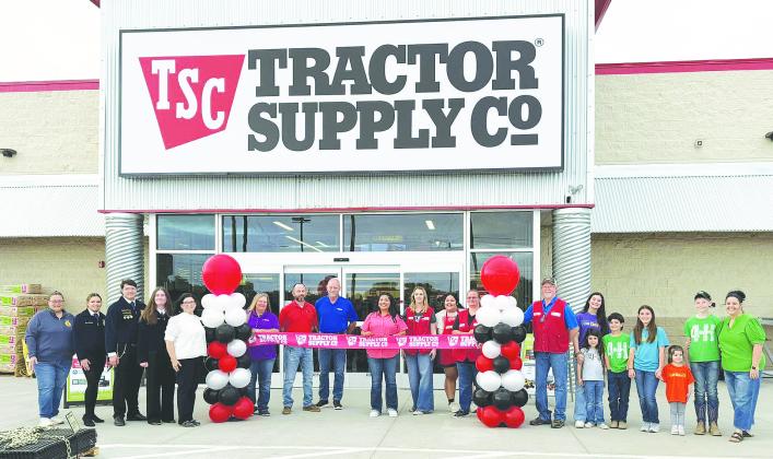 Tractor Supply invited Greenwood FFA to take part in its grand opening at the new location on SCR 1130 near the FM 307 intersection. According to Greenwood ISD, the company provided FFA students with a “generous” donation. The store officially opened in March but held its grand opening last week.