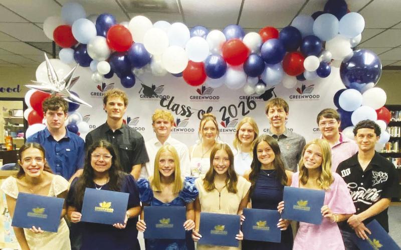GISD Education Foundation awards scholarships to graduating seniors