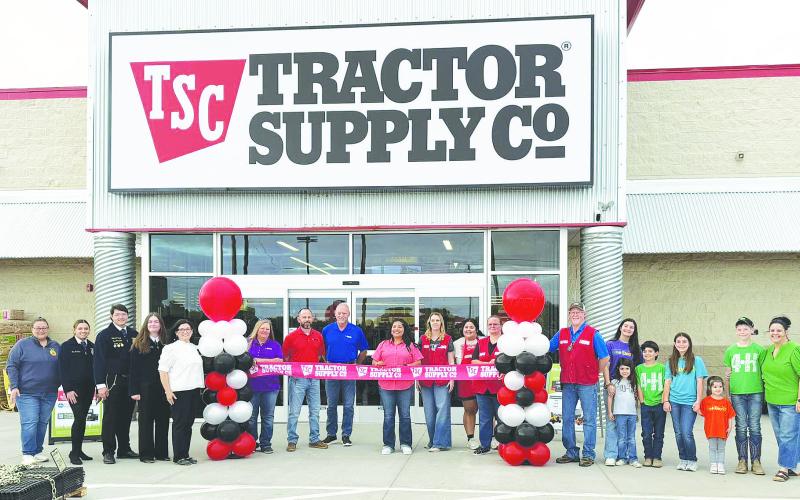 Tractor Supply invited Greenwood FFA to take part in its grand opening at the new location on SCR 1130 near the FM 307 intersection. According to Greenwood ISD, the company provided FFA students with a “generous” donation. The store officially opened in March but held its grand opening last week.
