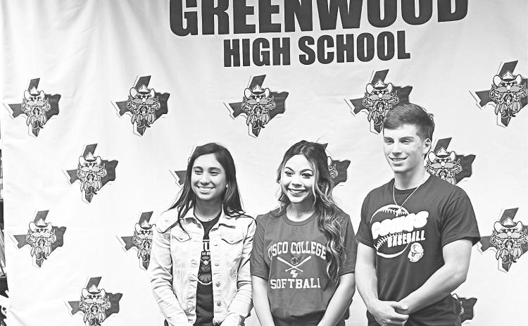 Jackie Ramirez, Addison Flores, and Rance Purser each signed a letter of intent today to play sports at their respective college or university. See story below.