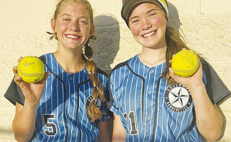 Rangerettes close out their softball season with a 16-5 win over Pecos. Freshmen Brylee Savage and Lexi Stewart each hit two run homeruns. Freshmen pitchers Addison Arredondo and Berkley Jenkins allowed ust five hits. Mae Savage led Greenwood with two stolen bases. The Rangerettes finish the season 18-11-1.