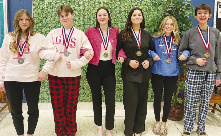 Mrs. Simmons and the GHS CX Debate Team competed at the UIL District debate meet Feb. 7, in Seminole. Weston Cummings and Lindsey White placed 2nd and are advancing to State, in Austin (March 14-16). Aaron Carrillo and Laney Hayes received 3rd place and are alternates to State. Keyen Morgan and Dalton Smith received 5th place. Kassidy Foley and Rylee Vaughn received 6th place. The GHS team brought home the team District Championship.