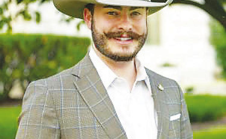 Greenwood graduate named chief of staff for USDA agency